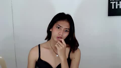 Snapshot of ursexy_diamondcum chatting on March 2026 08:44:02 AM RAZ online show from March 2026 08:44:02 AM