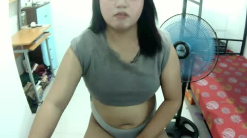 maxie online show from July 2026 11:01:02 AM