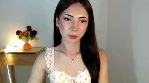 Snapshot of ursluttysofia chatting on March 2026 06:51:02 AM Sofia online show from March 2026 06:51:02 AM