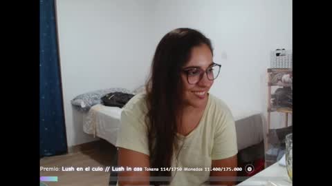 ursumi1 online show from September 2025 08:22:01 PM