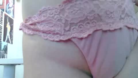 Snapshot of ursweetclassygirl chatting on October 2025 08:47:01 PM Ursweetclassygirl online show from October 2025 08:47:01 PM