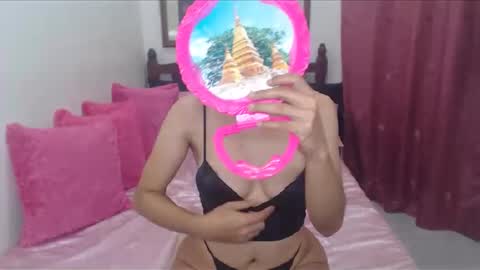 iVANNA online show from October 2025 09:31:01 PM