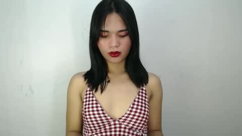 urtereshameow online show from April 2026 11:43:01 AM