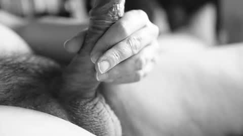 Snapshot of user2f chatting on March 2026 11:04:01 AM steve online show from March 2026 11:04:01 AM