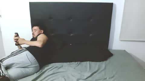 Snapshot of useronlypurple777 chatting on October 2025 12:33:01 AM useronlypurple777 online show from October 2025 12:33:01 AM