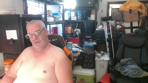 Snapshot of usgoober chatting on May 2026 12:13:02 PM Eric online show from May 2026 12:13:02 PM