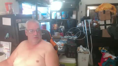 Snapshot of usgoober chatting on June 2026 11:45:02 AM Eric online show from June 2026 11:45:02 AM