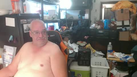 Snapshot of usgoober chatting on June 2026 12:17:01 PM Eric online show from June 2026 12:17:01 PM