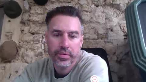 Snapshot of utraharcock chatting on April 2026 11:52:02 AM utraharcock online show from April 2026 11:52:02 AM