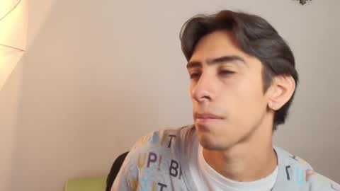 UYUKIE online show from October 2025 11:33:02 AM