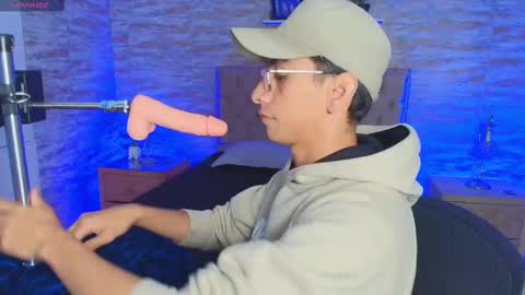 UYUKIE online show from October 2025 11:55:02 AM