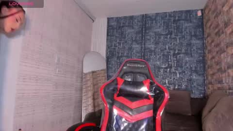        online show from November 2025 01:10:01 PM