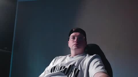 Snapshot of vacation__ chatting on May 2026 03:30:01 PM vacation__ online show from May 2026 03:30:01 PM