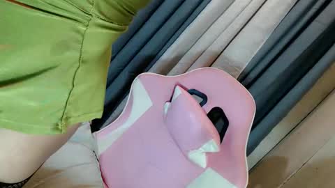 JESS - DONT FORGET TO FOLLOW ME AND GIVE ME THUMBS UP online show from February 2026 02:18:02 AM