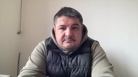 vaginalnik online show from April 2026 07:25:02 AM