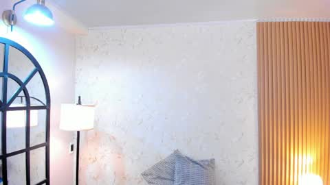 Snapshot of vailoetharris chatting on April 2026 11:37:01 AM Vaiolet Harris online show from April 2026 11:37:01 AM