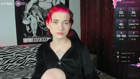 Snapshot of vailyreb chatting on December 2024 11:47:01 PM Marin online show from December 2024 11:47:01 PM