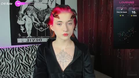 Snapshot of vailyreb chatting on December 2024 08:15:01 PM Marin online show from December 2024 08:15:01 PM