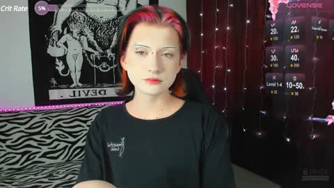 Snapshot of vailyreb chatting on January 2025 08:30:01 PM Marin online show from January 2025 08:30:01 PM