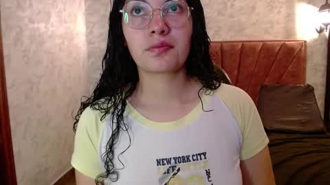 Vainilla online show from November 2025 01:49:02 AM