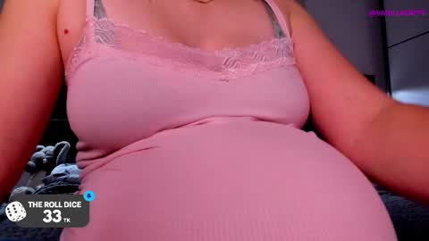 Snapshot of vainillacrepe chatting on March 2025 10:20:02 AM Im Mila my onlyfans is vainillacrepe online show from March 2025 10:20:02 AM