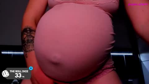 Snapshot of vainillacrepe chatting on March 2025 10:32:02 PM Im Mila my onlyfans is vainillacrepe online show from March 2025 10:32:02 PM