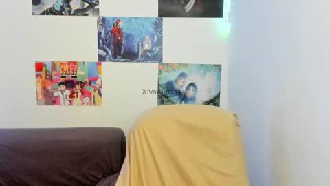 Vaiolet1314 online show from September 2025 02:00:02 AM