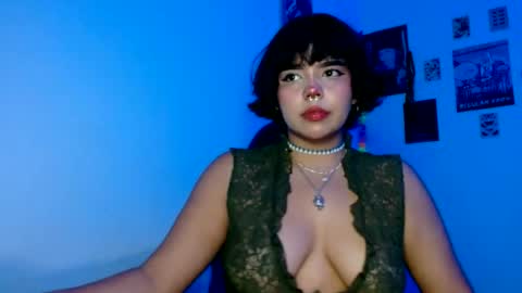 Snapshot of valenbeauty chatting on July 2026 05:14:01 AM valenbeauty online show from July 2026 05:14:01 AM