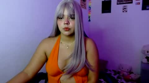Snapshot of valenbeauty chatting on July 2026 02:27:01 AM valenbeauty online show from July 2026 02:27:01 AM