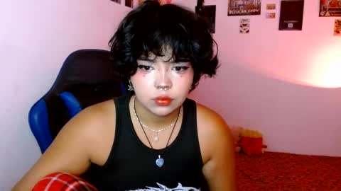 Snapshot of valenbeauty chatting on August 2026 01:42:01 PM valenbeauty online show from August 2026 01:42:01 PM