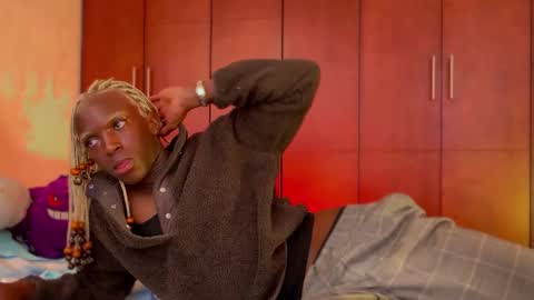   Valentin  independent Cam Boy     online show from March 2025 09:54:02 PM