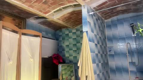 Snapshot of valent1nn chatting on March 2026 12:49:01 PM Valentin independent Cam Boy online show from March 2026 12:49:01 PM