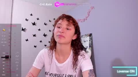 Snapshot of valent_27 chatting on April 2026 01:55:01 AM Valentina online show from April 2026 01:55:01 AM