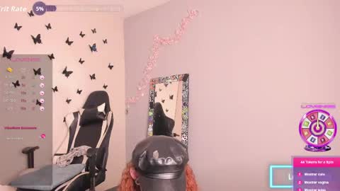 Snapshot of valent_27 chatting on April 2026 01:37:01 AM Valentina online show from April 2026 01:37:01 AM