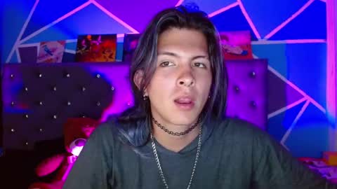 valentin online show from January 2026 07:27:01 PM