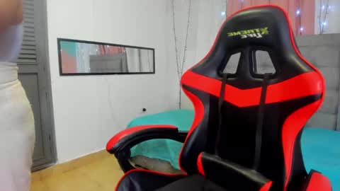 Valentina online show from February 2025 03:25:02 AM