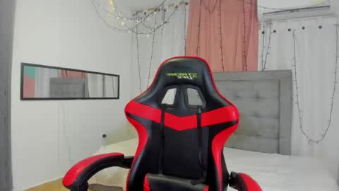 Valentina online show from February 2025 06:32:02 AM