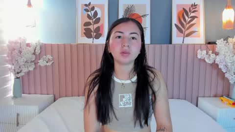 Snapshot of valentina_brock chatting on June 2026 12:37:01 PM Valentina online show from June 2026 12:37:01 PM