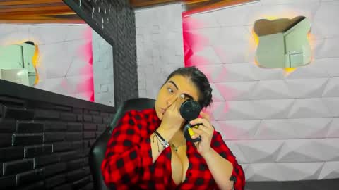 Valentina online show from December 2024 07:54:01 PM