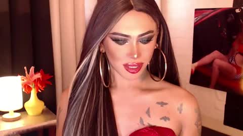 Snapshot of valentina_goddess_tsxxx chatting on December 2024 05:16:01 AM Amanda online show from December 2024 05:16:01 AM
