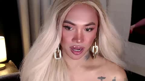 Snapshot of valentina_goddess_tsxxx chatting on January 2025 08:41:02 AM Amanda online show from January 2025 08:41:02 AM