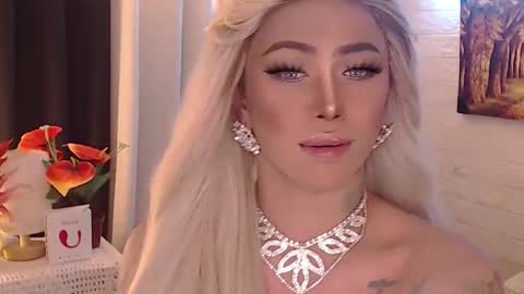 Snapshot of valentina_goddess_tsxxx chatting on September 2025 02:23:01 AM Amanda online show from September 2025 02:23:01 AM