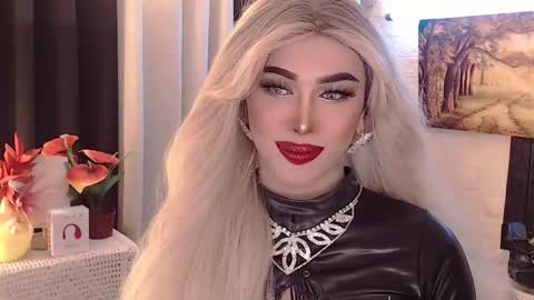 Snapshot of valentina_goddess_tsxxx chatting on September 2025 10:18:02 AM Amanda online show from September 2025 10:18:02 AM