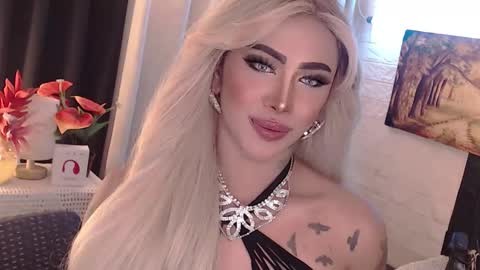 Snapshot of valentina_goddess_tsxxx chatting on September 2025 02:55:02 PM Amanda online show from September 2025 02:55:02 PM