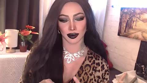 Snapshot of valentina_goddess_tsxxx chatting on October 2025 06:14:02 AM Amanda online show from October 2025 06:14:02 AM