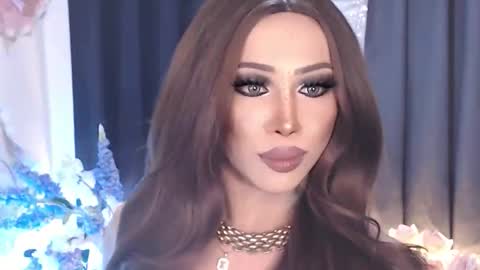 Snapshot of valentina_goddess_tsxxx chatting on April 2026 05:32:02 AM Amanda online show from April 2026 05:32:02 AM