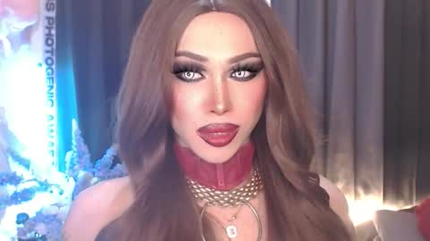 Snapshot of valentina_goddess_tsxxx chatting on April 2026 07:38:02 PM Amanda online show from April 2026 07:38:02 PM