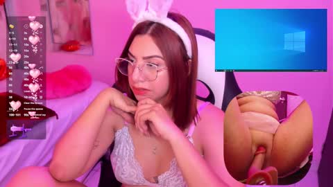 Valentina online show from February 2025 01:42:02 PM