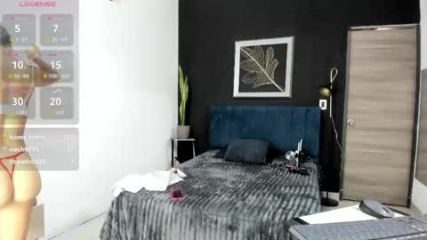Snapshot of valentina_herrrera chatting on May 2026 09:01:02 PM valentina_herrrera online show from May 2026 09:01:02 PM