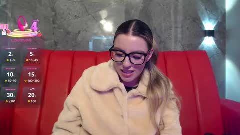 Snapshot of valentina_red18 chatting on March 2026 09:07:01 PM Valentina online show from March 2026 09:07:01 PM